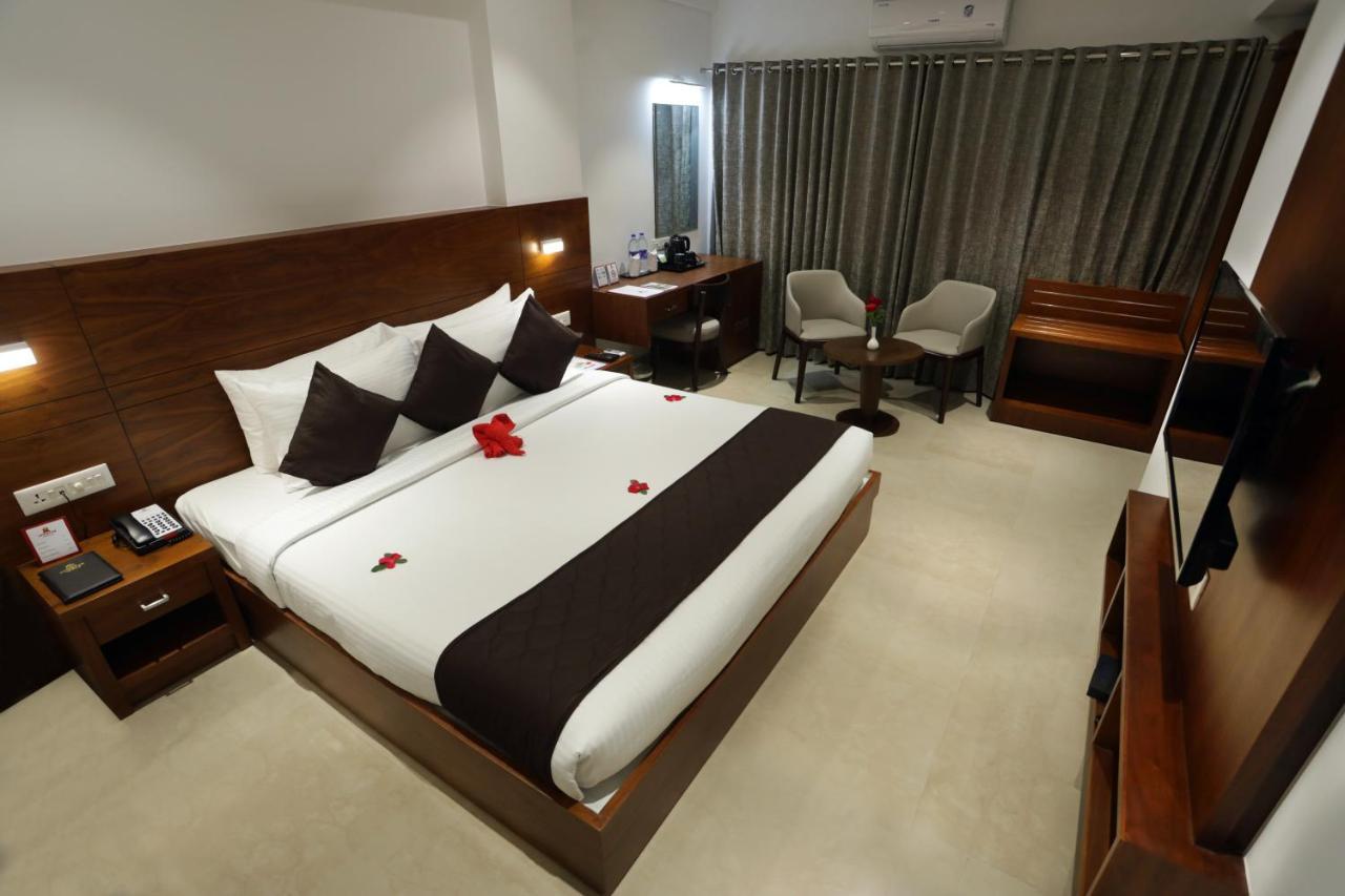 Iswarya Residency Ξενοδοχείο Kottayam Εξωτερικό φωτογραφία