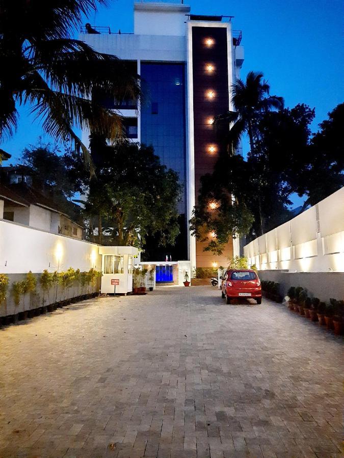 Iswarya Residency Ξενοδοχείο Kottayam Εξωτερικό φωτογραφία