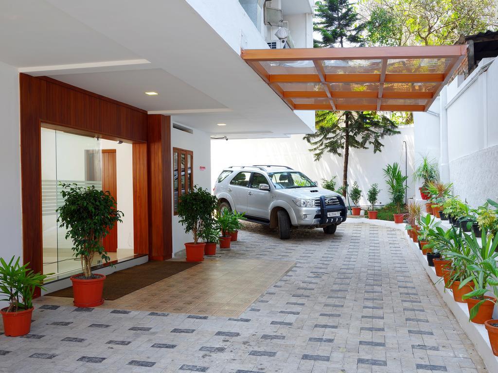 Iswarya Residency Ξενοδοχείο Kottayam Εξωτερικό φωτογραφία